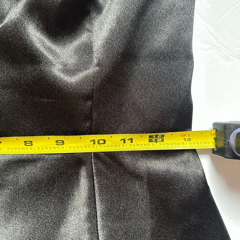 Birdy Grey Kensie Dress Women’s Elegant Shiny Satin Black One-Shoulder Sz Small - Picture 8 of 9